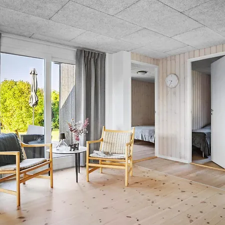 1 Bedroom Gorgeous In Vakantiehuis Bogense