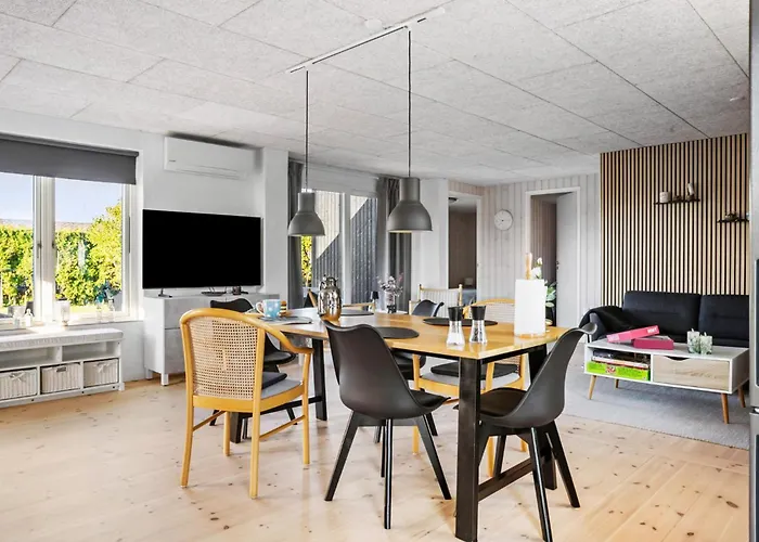 1 Bedroom Gorgeous In *